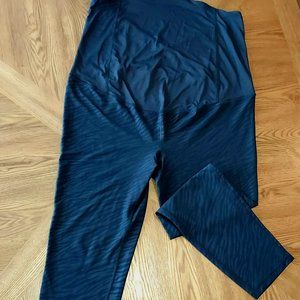 Isabel Maternity PLUS Size Leggins Size XXL